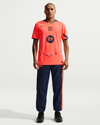 NIKE公式】FC バルセロナ 2025/26 スタジアム サード メンズ ナイキ
